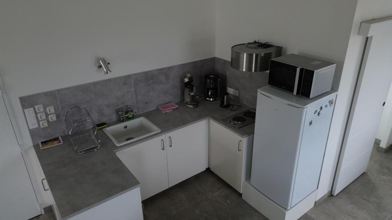 Appartement L Atelier à Courtisols Extérieur photo